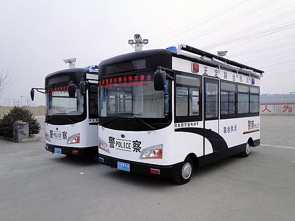 正定交通局購置移動警務(wù)室接車儀式