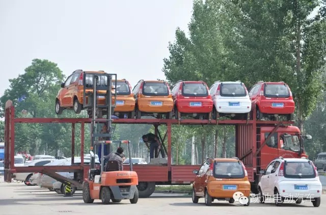 躍迪電動汽車發車湖南