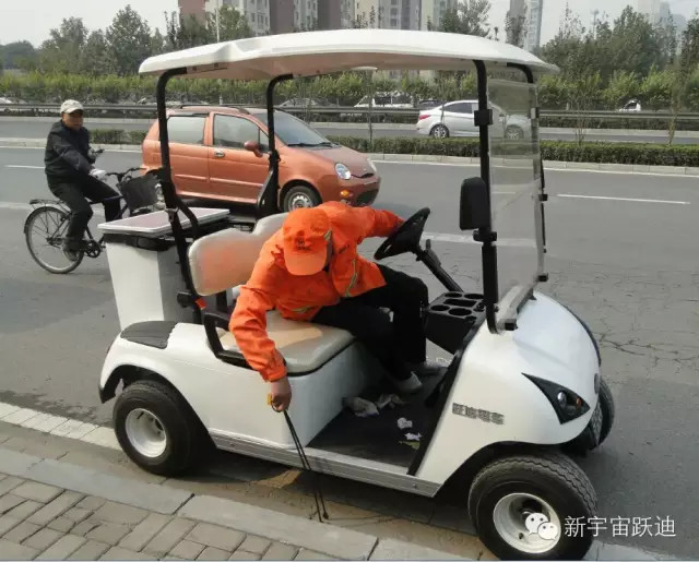 電動垃圾清運(yùn)車