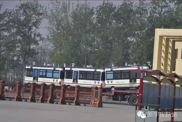 保定躍迪移動警務室批量發車，全方位零距離服務群眾