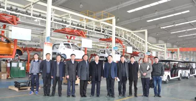 安慶市委常委、副市長華克思一行到河北躍迪新能源科技集團參觀考察