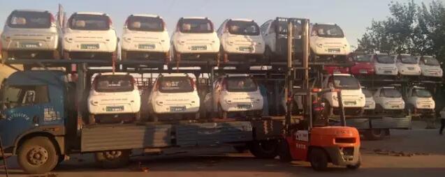 躍迪電動汽車批量發(fā)車曲阜——綠色出行新選擇