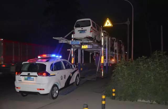 躍迪電動巡邏車發往唐山