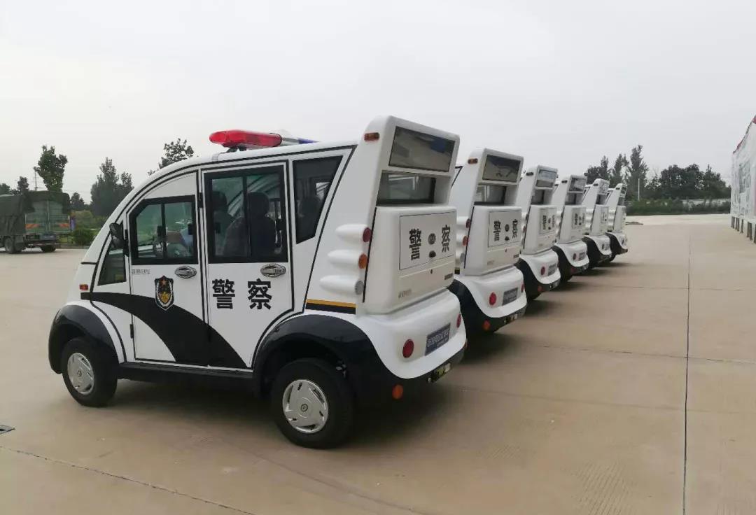 躍迪警用電動巡邏車整裝待發(fā)
