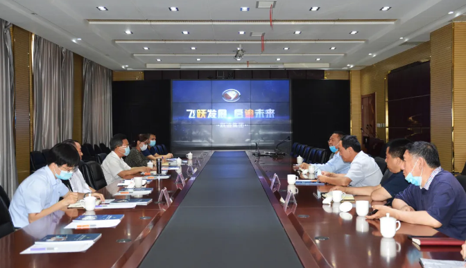 石家莊市政協副主席閆純鍇到躍迪集團調研