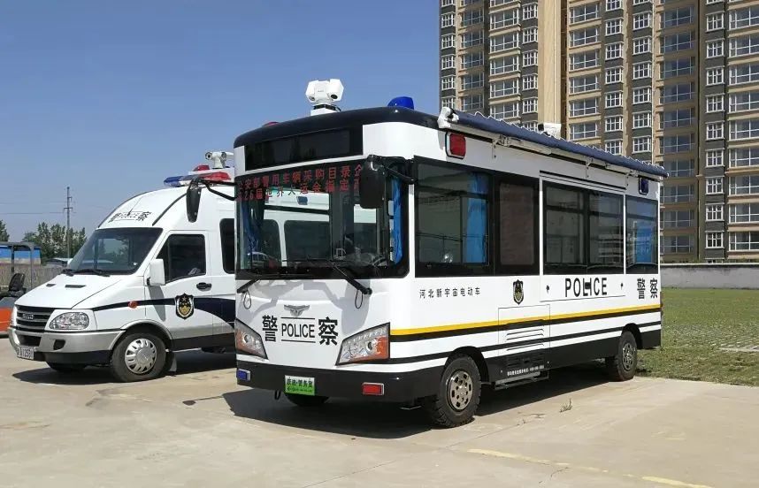 躍迪集團(tuán)5.6米移動警務(wù)室-共筑美好家園